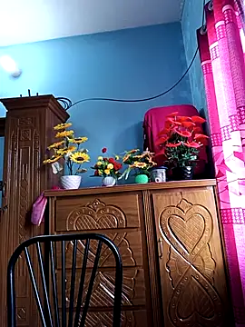 Cute Faria online show from October 4, 2025, 9:33 am