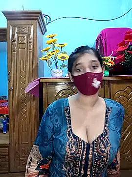 Cute Faria online show from September 25, 2025, 3:18 pm