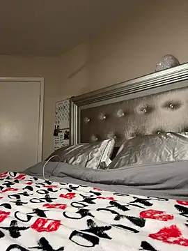 Chicagobabe online show from February 22, 2026, 7:22 am