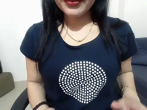 Hazel Angel online show from September 21, 2025, 10:42 am