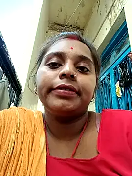 Hot crety online show from November 1, 2025, 5:40 pm