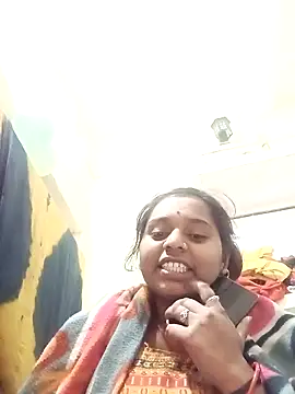 Hot crety online show from January 7, 2026, 2:44 pm