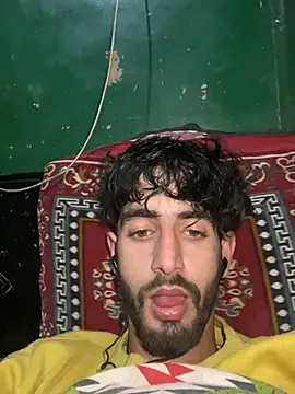 lyath3245 online show from February 19, 2026, 1:24 am