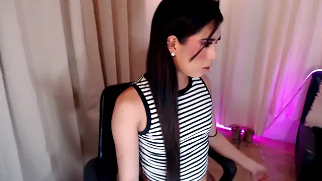 Sassy Suzuhime online show from November 6, 2025, 3:16 pm