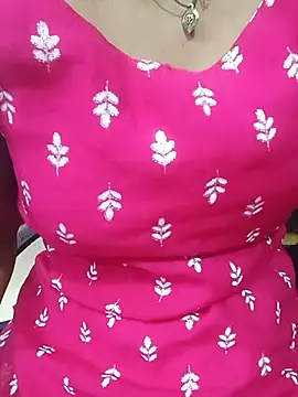 Snapshot of BILLO-RANI67 chatting on September 24, 2025, 4:41 am BILLO-RANI67 online show from September 24, 2025, 4:41 am