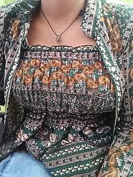 Snapshot of BILLO-RANI67 chatting on October 14, 2025, 4:13 am BILLO-RANI67 online show from October 14, 2025, 4:13 am