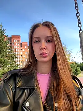 Snapshot of ElliRose chatting on September 23, 2025, 6:31 am ElliRose online show from September 23, 2025, 6:31 am