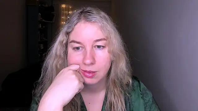 Snapshot of NancySanders chatting on April 22, 2026, 6:58 pm NancySanders online show from April 22, 2026, 6:58 pm