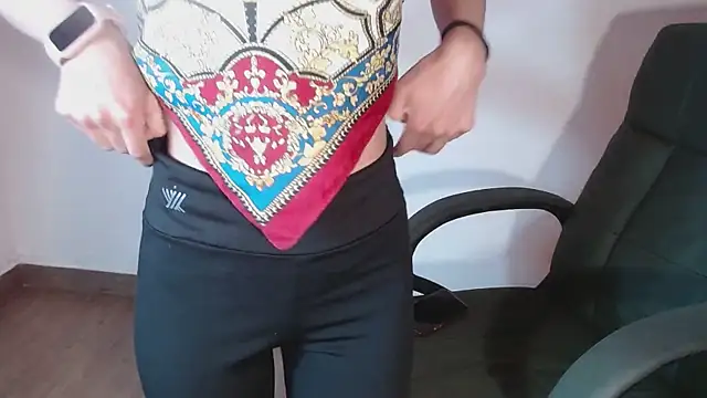  mavis2 online show from October 12, 2025, 8:32 pm