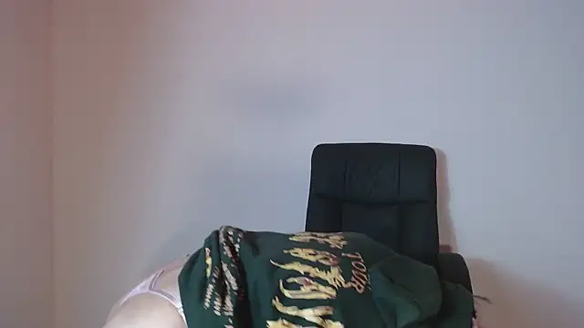  mavis2 online show from October 3, 2025, 7:59 pm