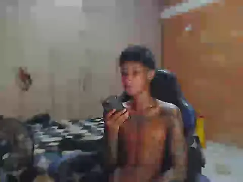 Snapshot of James_rufin chatting on September 28, 2025, 11:12 pm James rufin online show from September 28, 2025, 11:12 pm