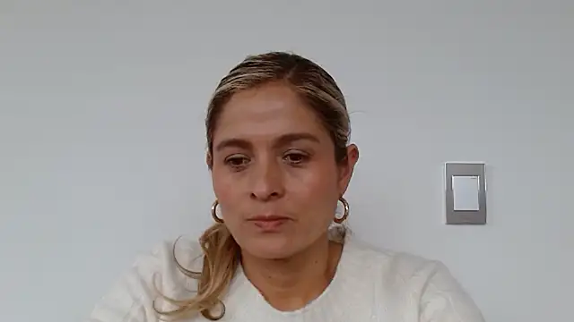 Snapshot of linda-mature43 chatting on September 23, 2025, 3:41 pm linda-mature43 online show from September 23, 2025, 3:41 pm