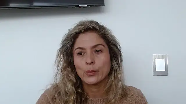 Snapshot of linda-mature43 chatting on October 11, 2025, 9:27 pm linda-mature43 online show from October 11, 2025, 9:27 pm