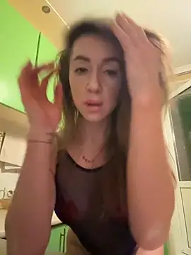 Snapshot of MarinaDiva11_74 chatting on September 22, 2025, 7:31 pm MarinaDiva11 74 online show from September 22, 2025, 7:31 pm