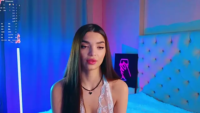 MarciaMarshall online show from November 30, 2025, 9:26 pm