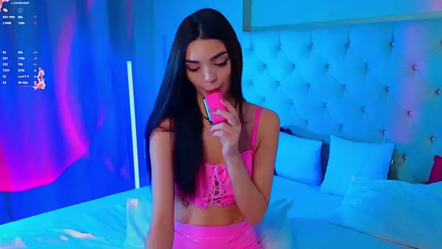 MarciaMarshall online show from November 12, 2025, 9:29 pm