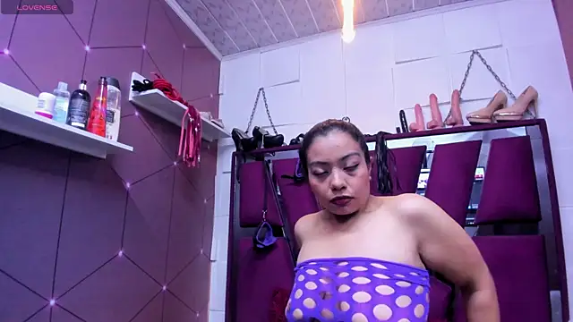 Snapshot of Asshley_sky chatting on October 16, 2025, 4:21 am Asshley sky online show from October 16, 2025, 4:21 am