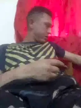 Franswat95 online show from October 19, 2025, 10:01 pm