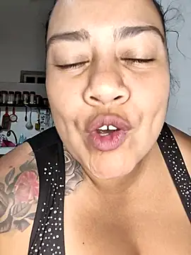 Snapshot of NARNYALABELLA chatting on February 27, 2026, 11:04 pm NARNYALABELLA online show from February 27, 2026, 11:04 pm