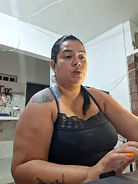 Snapshot of NARNYALABELLA chatting on October 4, 2025, 12:45 am NARNYALABELLA online show from October 4, 2025, 12:45 am