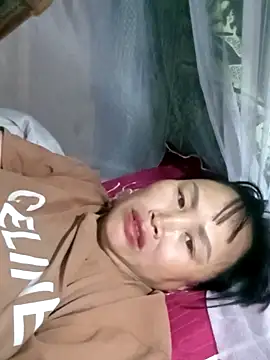 maple694 online show from October 11, 2025, 12:17 pm