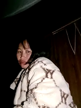 maple694 online show from December 20, 2025, 10:23 pm