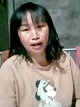 maple694 online show from September 19, 2025, 1:04 pm