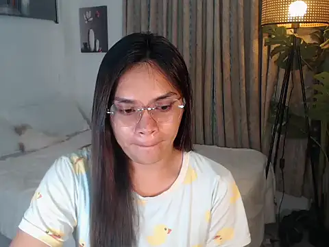 Luckystarxx online show from March 31, 2026, 5:37 pm