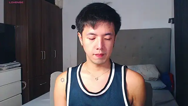 Addictiveboi online show from March 23, 2026, 2:33 am