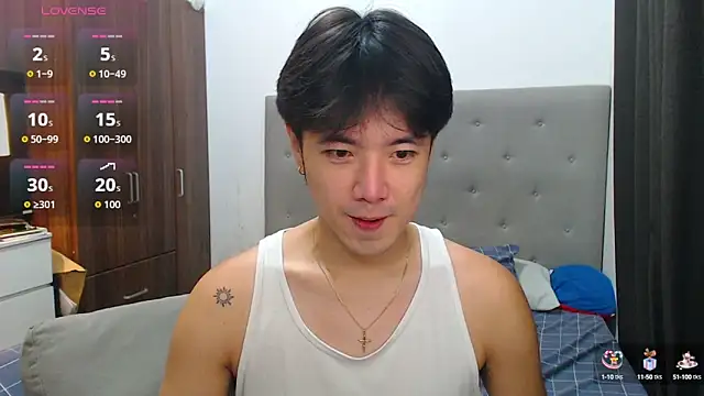 Snapshot of Addictiveboi chatting on October 8, 2025, 2:57 am Addictiveboi online show from October 8, 2025, 2:57 am