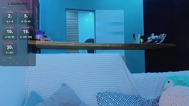 Alice Wander online show from November 15, 2025, 3:54 am