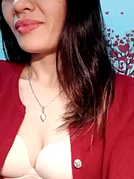 Hinna x online show from January 13, 2026, 9:02 am