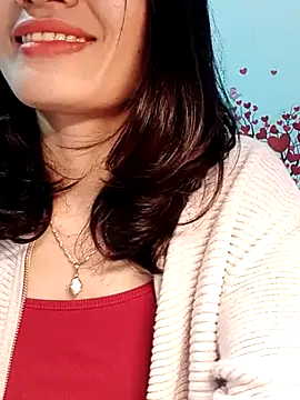 Hinna x online show from February 12, 2026, 1:38 am