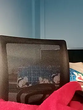 Hinna x online show from December 23, 2025, 2:33 am