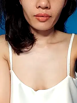 Snapshot of Hinna_x chatting on October 4, 2025, 1:40 am Hinna x online show from October 4, 2025, 1:40 am