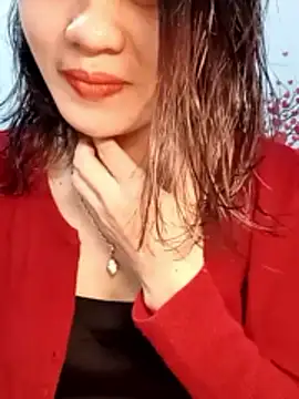 Hinna x online show from February 22, 2026, 6:05 am