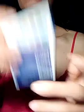 Snapshot of Hinna_x chatting on October 14, 2025, 1:50 am Hinna x online show from October 14, 2025, 1:50 am