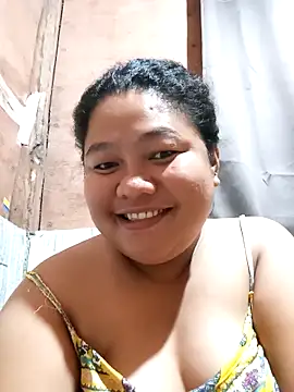 Perfect smile01 online show from December 3, 2025, 6:18 pm