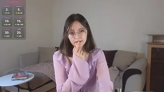 Snapshot of EsmaWonka chatting on October 16, 2025, 7:16 am EsmaWonka online show from October 16, 2025, 7:16 am