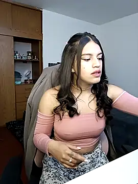 asumi 18 online show from October 1, 2025, 11:47 am