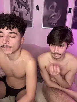 Snapshot of Pablo27622 chatting on February 24, 2026, 8:10 pm Pablo27622 online show from February 24, 2026, 8:10 pm