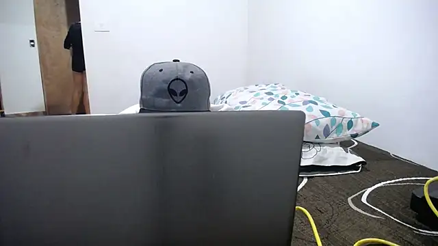 Candy Grey28 online show from October 31, 2025, 2:52 am