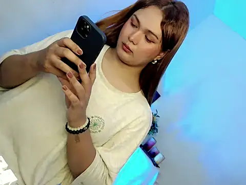 Snapshot of Sweet_angelinax chatting on February 1, 2026, 1:37 am Sweet angelinax online show from February 1, 2026, 1:37 am