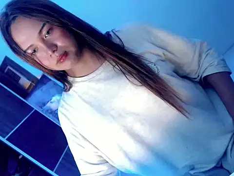 Snapshot of Sweet_angelinax chatting on October 27, 2025, 1:50 am Sweet angelinax online show from October 27, 2025, 1:50 am