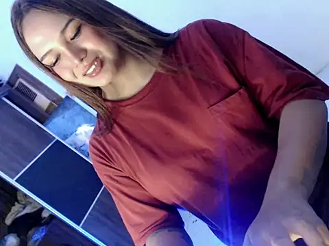 Snapshot of Sweet_angelinax chatting on October 13, 2025, 5:20 am Sweet angelinax online show from October 13, 2025, 5:20 am