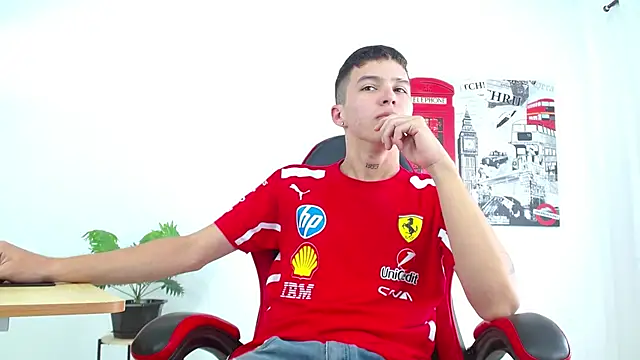 Snapshot of Cumandres18 chatting on October 2, 2025, 1:58 pm Cumandres18 online show from October 2, 2025, 1:58 pm