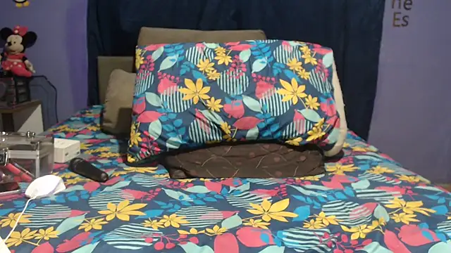 Charlot suny dirty online show from September 25, 2025, 2:28 am