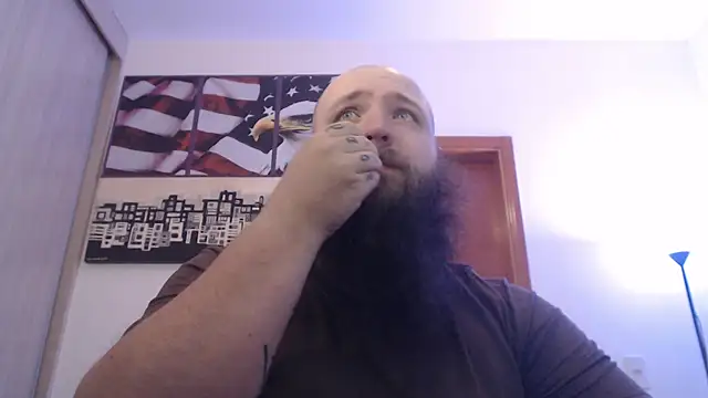 PayMasterGus online show from September 12, 2025, 2:23 am