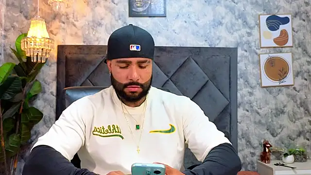 Apolo rousse1 online show from November 21, 2025, 8:30 pm