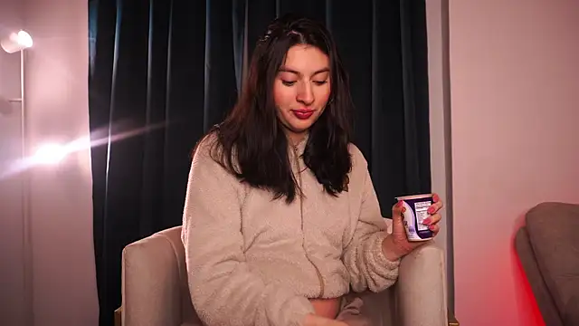 Snapshot of Auralea chatting on October 17, 2025, 4:49 am Auralea online show from October 17, 2025, 4:49 am